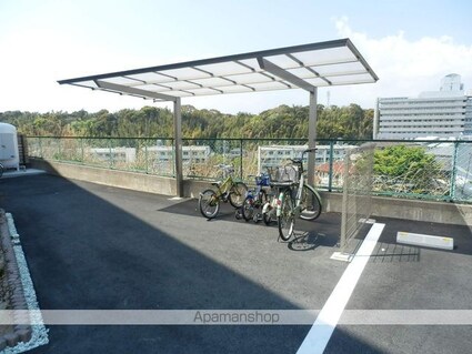 ＬＵＭＩＵＳ　ＳＡＮＡＲＵＤＡＩ[2SLDK/77.04m2]の共用部1