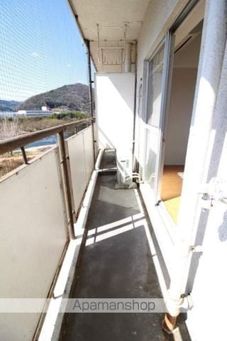 ヴィラナリー国ヶ原 2号棟の内装写真