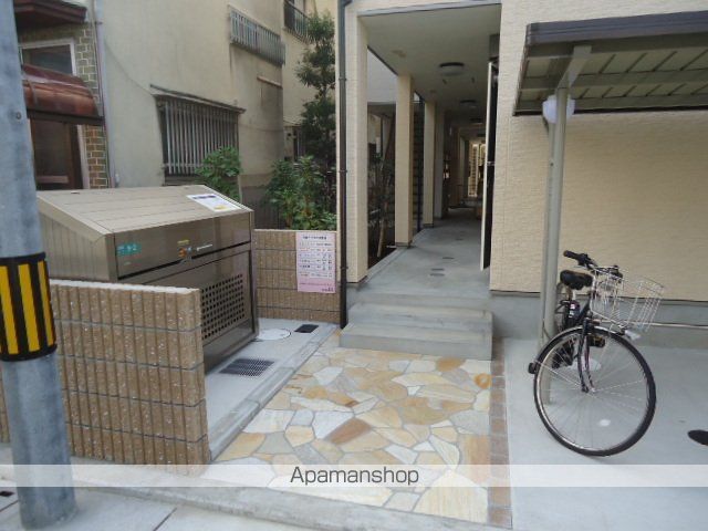 フジパレス堺大浜III番館の玄関写真