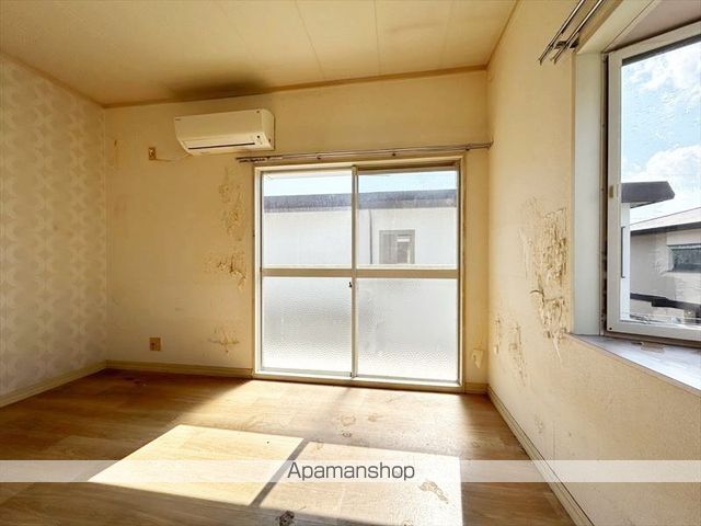 ドミール西口 A棟の内装写真