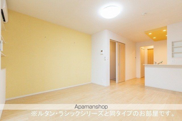 フィデールの内装写真
