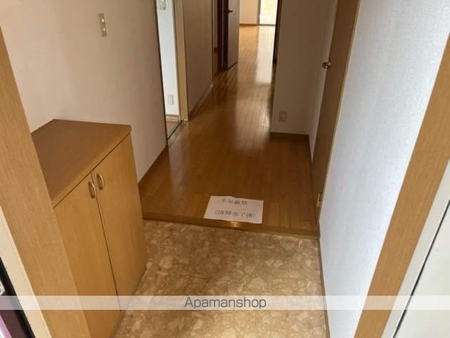 ロイヤル芝原北館の内装写真