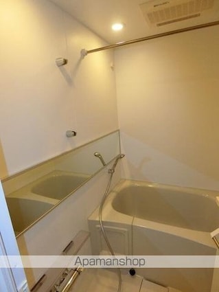 ドゥーエ西大島Ⅲ[1K/25.73m2]のバス