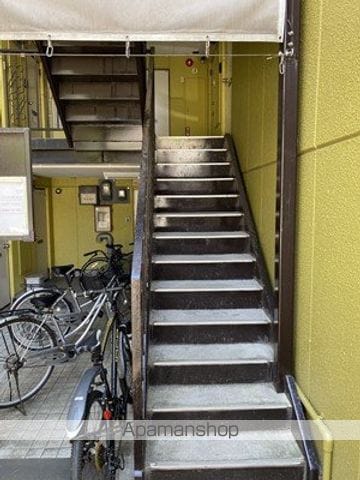 シルバーパールSTRの内装写真