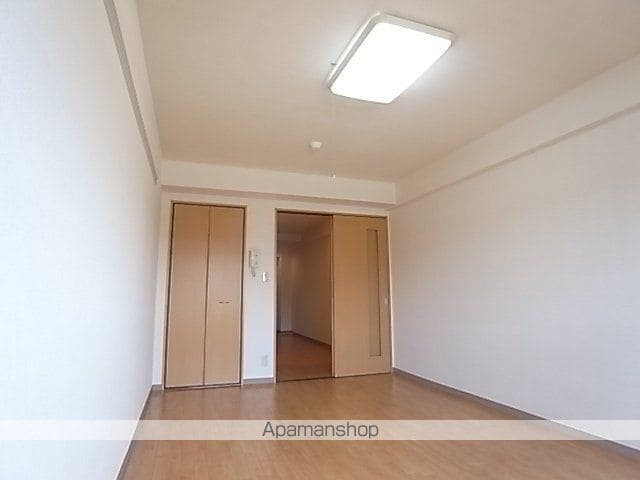 リヴィエール新の内装写真