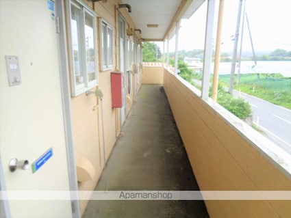 マリンパーク[1K/26.5m2]のエントランス3