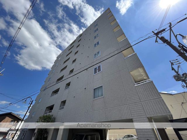 嵜本レジデンス福島の外観写真