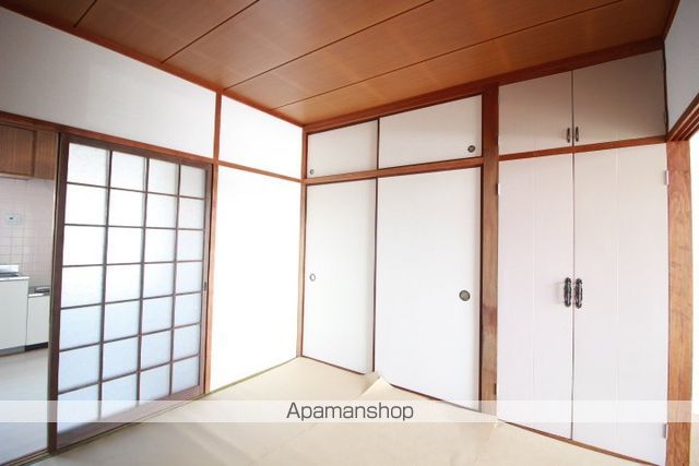 難波ビルAの内装写真