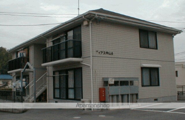 ディアス中山 A棟の外観写真