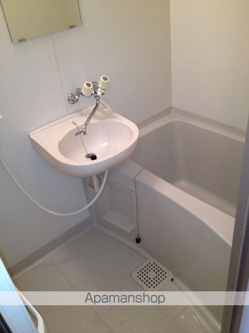 クレスト中町の内装写真