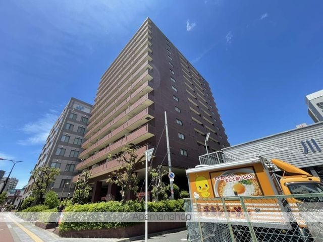 ライオンズマンション新大阪第3の外観写真