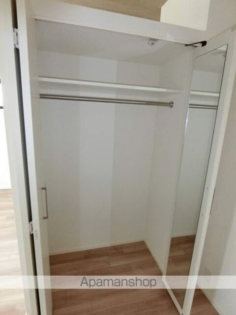 カーサスプレンディッド一番町[1R/27.82m2]の収納