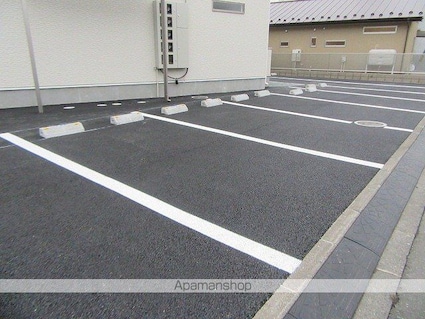 ａｍｏｒｉｓ（アモリス）[1LDK/30.43m2]の駐車場