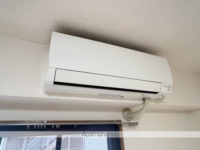 ハーシオンフルタIIIの内装写真