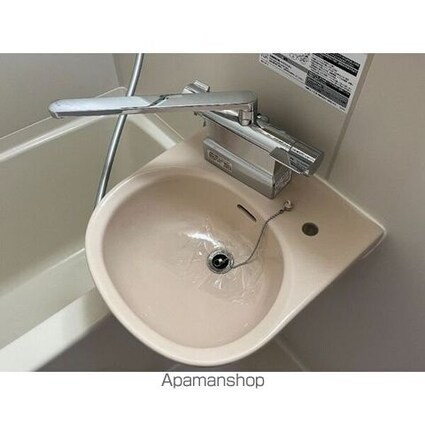 Ｓｕｒｐｌｕｓ　Ｏｎｅ　ＭＡＲＵＩ[1DK/28.03m2]の洗面所