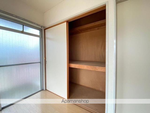 一里山マンションの内装写真