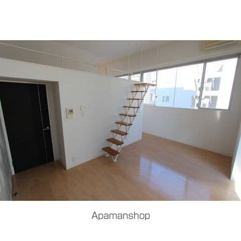 プライムアーバン芝浦LOFTの内装写真
