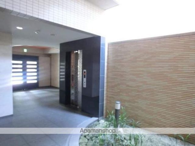 コンフォール博多駅南の内装写真