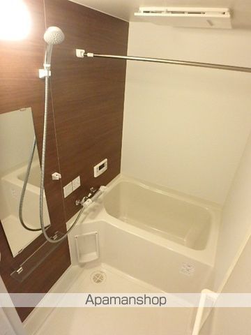 AMIR9の内装写真