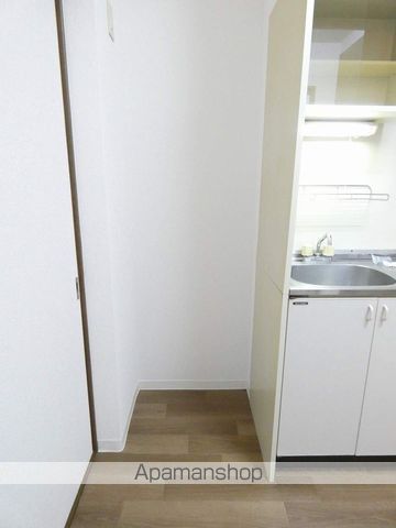 フラットサンパティークの内装写真