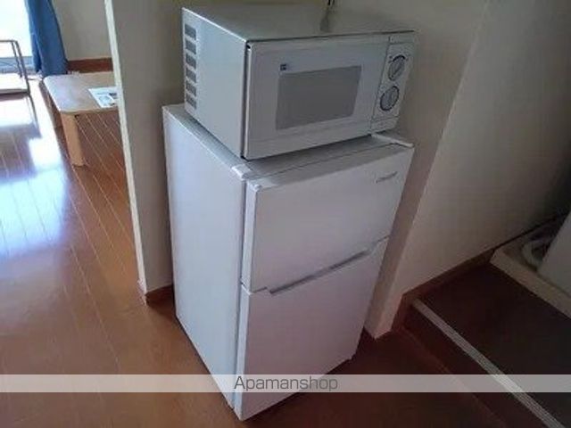 レオパレスラポール松福の内装写真