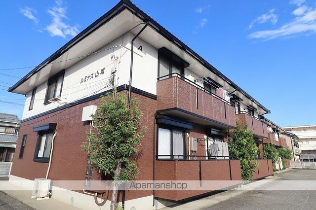 ルミナス山城 B棟の外観写真