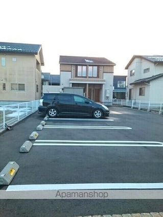 ハイム　ダイ　Ⅴ[1LDK/48.28m2]の駐車場