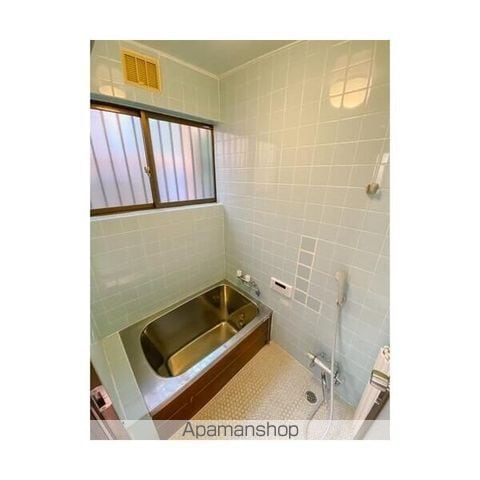 千葉市中央区松ヶ丘町貸家の内装写真