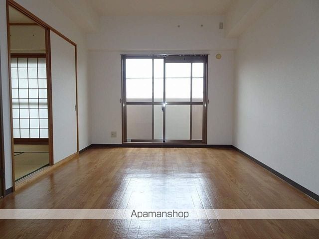 ドミール川崎の内装写真