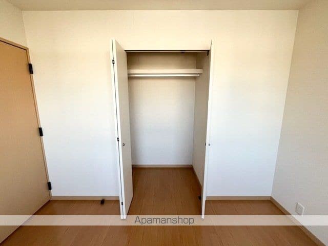クレセント18の内装写真