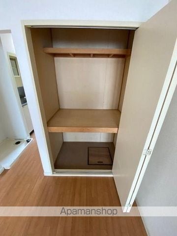サニーハイツ中川 C棟の内装写真
