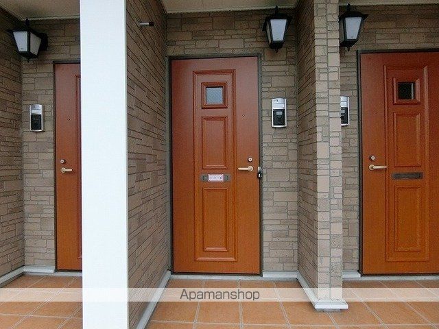 アクアオアシスIの玄関写真