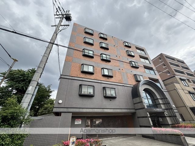 パレス東洋小松館の外観写真