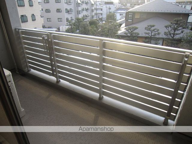 フェスタ氷川台の内装写真