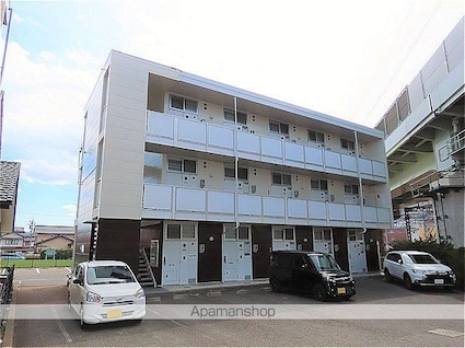 レオパレスバーゼル[1K/20.28m2]の外観2