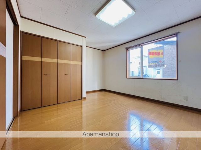 ハウスリーブス千葉IIIの内装写真
