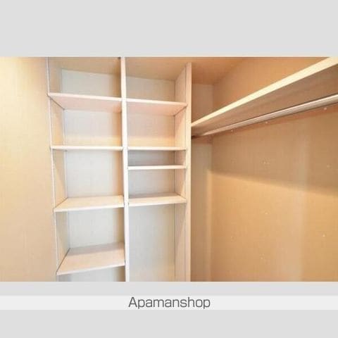 REEF NESTの内装写真