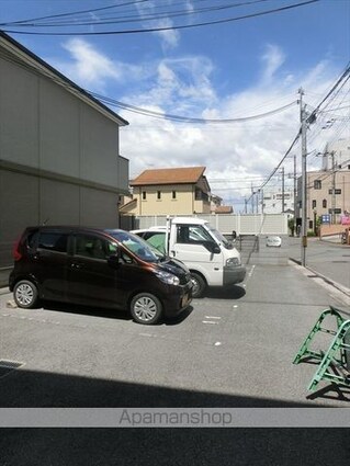 和歌山県和歌山市吉田[1K/24m2]の駐車場