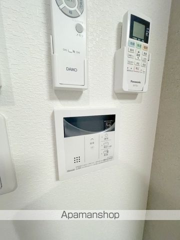 シーエムアンウエストの内装写真