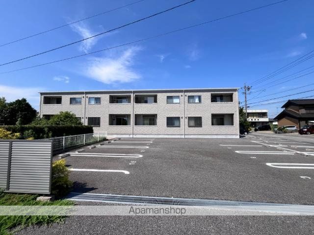 グリーン ベルの外観写真
