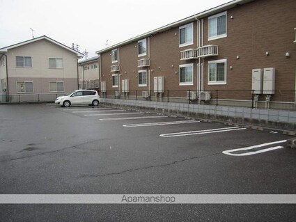 グリシーヌＢ[2DK/50.07m2]の駐車場1