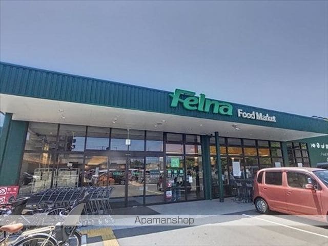 クリスタルシャトーSuzukiの周辺写真