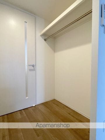 ファーストフィオーレ九条IIの内装写真