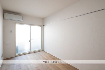 トップ三軒茶屋第４[1R/16m2]のリビング・居間1