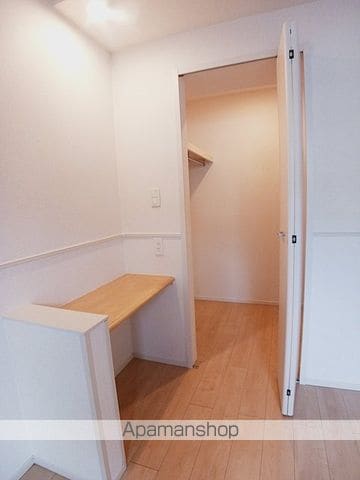 ヴィラ プラシードAの内装写真