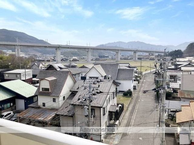ビレッジハウス余座2号棟の内装写真