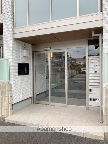 シャーメゾン 姫路Wの玄関写真