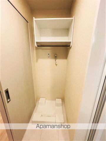メゾンクレセントII八田の内装写真