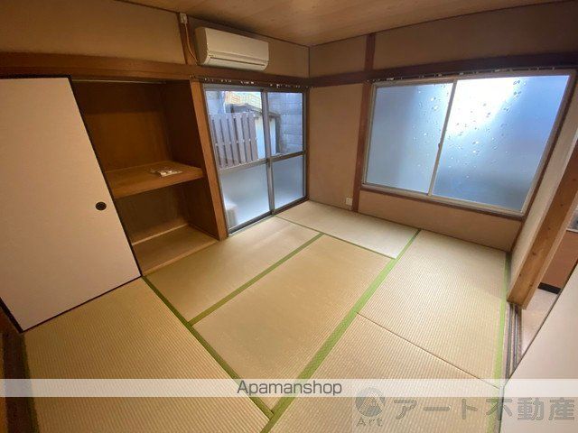 伊予鉄道横河原線 福音寺駅 徒歩17分 2階建 築45年の内装写真