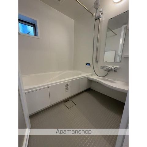 detached 東京都新宿区高田馬場３丁目

地図を見る